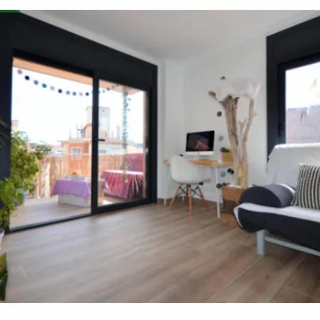 Brand New & Location!!! Spotless Apartment